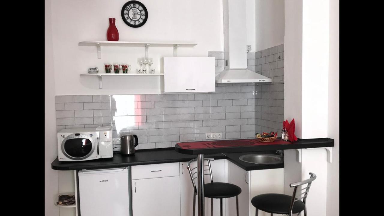 Light Apartments Chernihiv Exterior photo